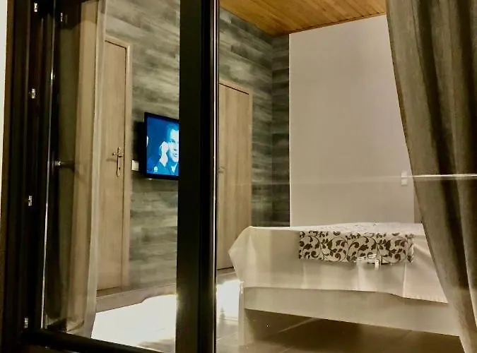 Aparthotel Ellinfos Hanioti