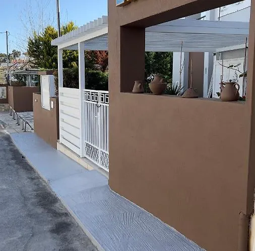 Ellinfos Appart hôtel 3*