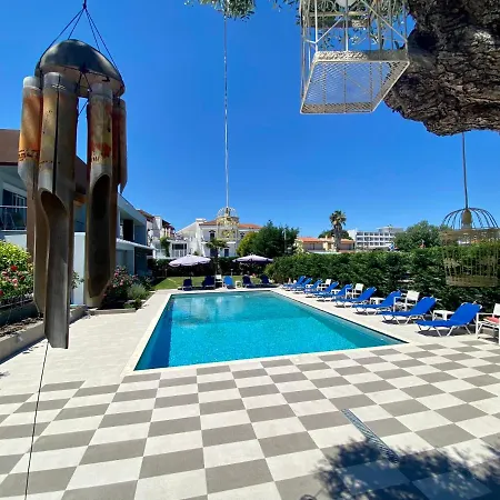 Ellinfos 3* Chaniotis