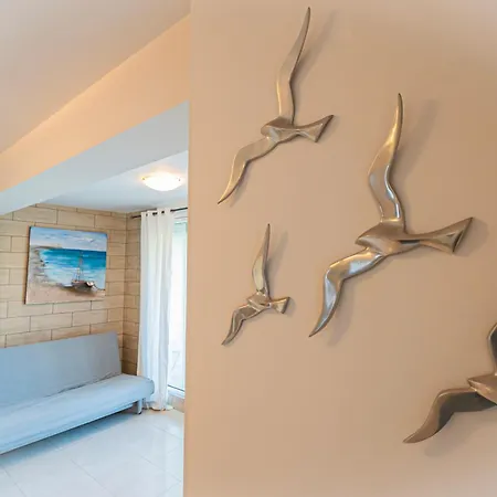 Aparthotel Ellinfos 3*